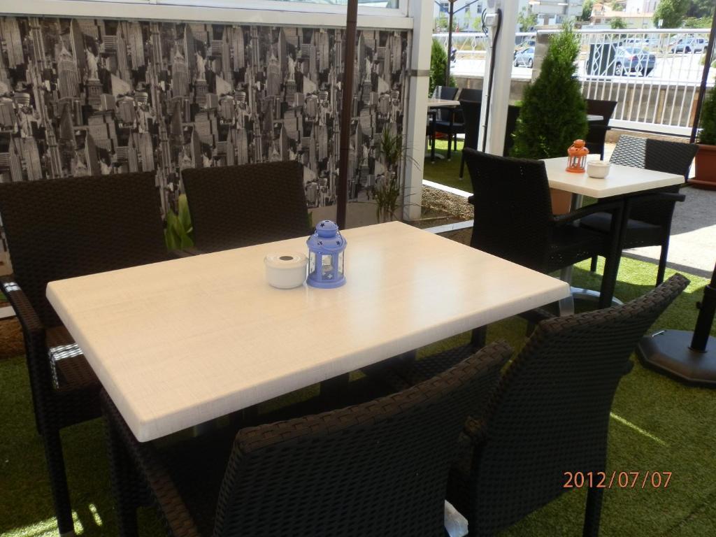 Hostal Bonavista Blanes Bagian luar foto