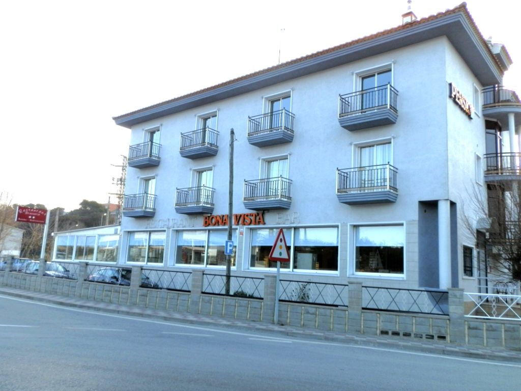 Hostal Bonavista Blanes Bagian luar foto